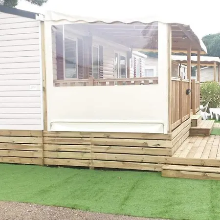 Muriel Le Mar Estang Camping *