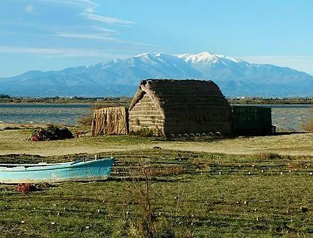 Muriel Le Mar Estang *