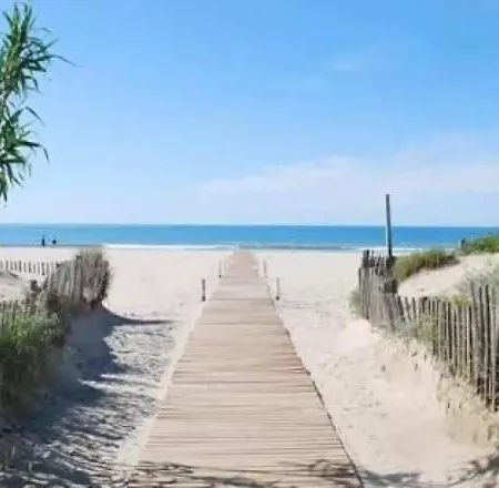 Kamp alanı Muriel Le Mar Estang *