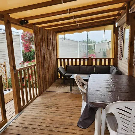 Muriel Le Mar Estang Campsite