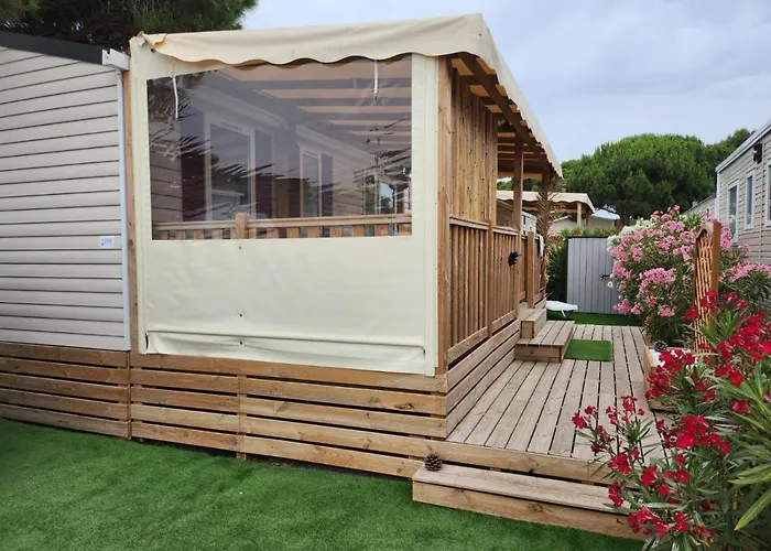 Muriel Le Mar Estang *